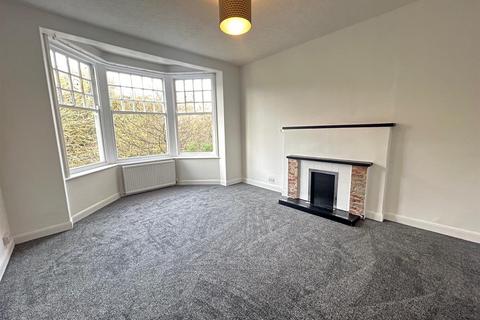 2 bedroom apartment to rent, Grosvenor Road, Scarborough