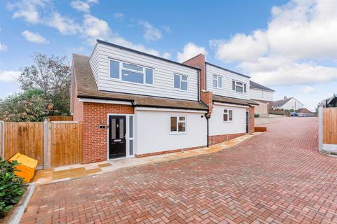 2 bedroom semi-detached house for sale, Victor Close, Chatham, Kent