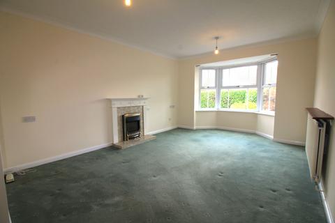 2 bedroom detached bungalow to rent, Brooksby Grove, Dorridge, Solihull, B93