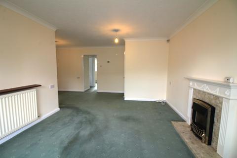 2 bedroom detached bungalow to rent, Brooksby Grove, Dorridge, Solihull, B93