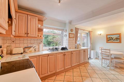 4 bedroom detached house for sale, 14 Hazel Grove, Alveley, Bridgnorth