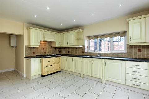 3 bedroom equestrian property to rent, Arderne Home Farmhouse, Walkers Lane, Tarporley, CW6 0DQ