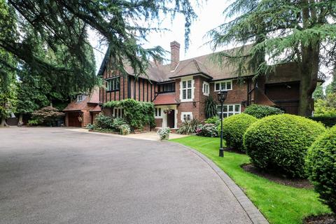 7 bedroom detached house for sale, Luttrell Road, Sutton Coldfield, B74 2SR