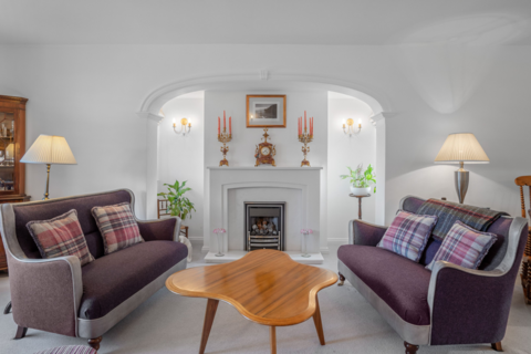 6 Alderhithe Grove, Little Aston, Sutton Coldfield, B74 3BN