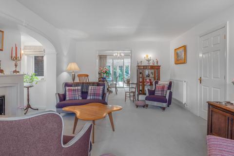 6 Alderhithe Grove, Little Aston, Sutton Coldfield, B74 3BN