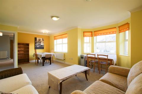 2 bedroom flat to rent, Regency Square, Cambridge CB1