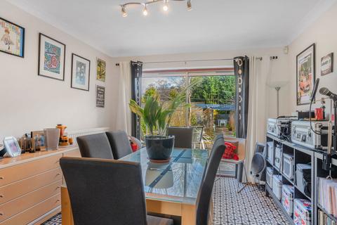 18 Alderhithe Grove, Little Aston, Sutton Coldfield, B74 3BN