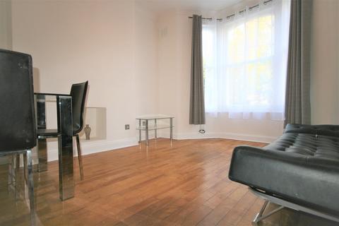 1 bedroom apartment to rent, Darwin Street, London SE17