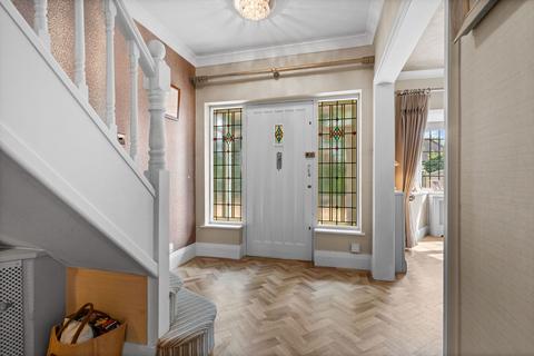 111 Sherifoot Lane, Sutton Coldfield, B75 5DU