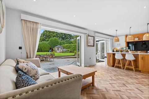 111 Sherifoot Lane, Sutton Coldfield, B75 5DU