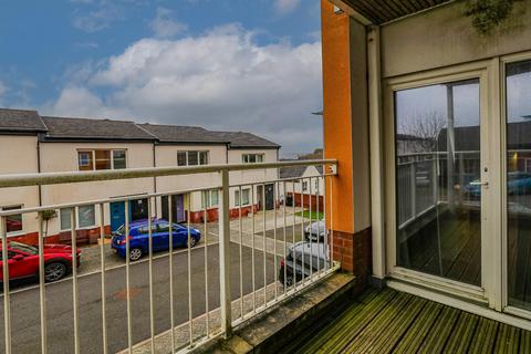 2 bedroom apartment to rent, Pearse Close, Penarth