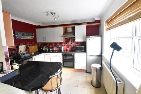 2 bedroom apartment to rent, Princes Place, Knights Field, Luton, Bedfordshire, LU2 7LN