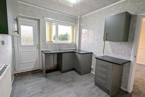 2 bedroom semi-detached house to rent, Devon Drive , Willington DL15