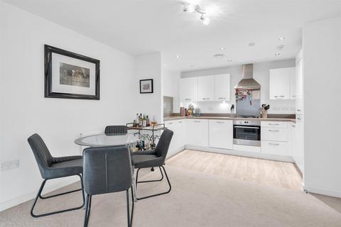 2 bedroom apartment for sale, Scotts Road, Bromley