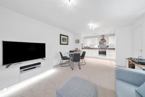 2 bedroom apartment for sale, Scotts Road, Bromley