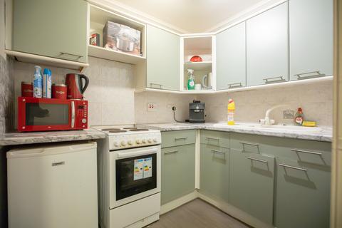 1 bedroom flat for sale, Wellshot Road, Glasgow G32