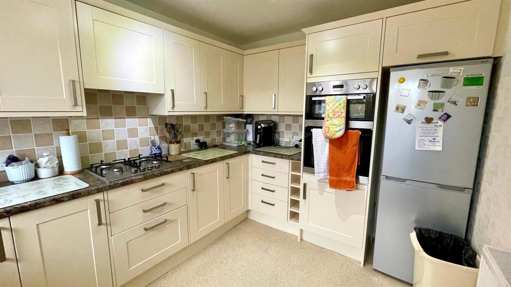 Re fitted kitchen