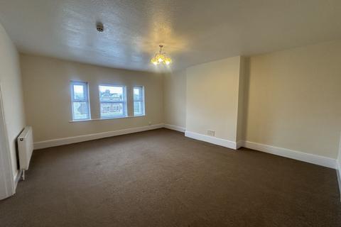 2 bedroom flat to rent, Augusta Gardens, Folkestone, CT20