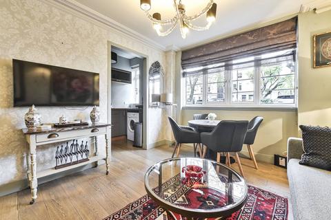 1 bedroom flat for sale, Pembroke Road, Kensington, London, W8