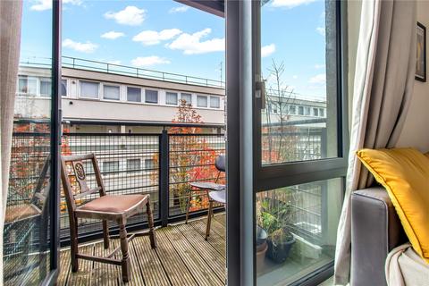 2 bedroom apartment for sale, Pooles Park, London, N4