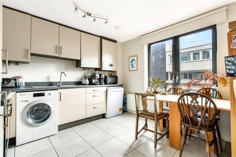 2 bedroom apartment for sale, Pooles Park, London, N4