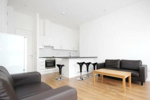 2 bedroom apartment to rent, Fonthill Road, London, N4