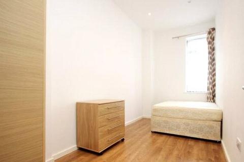 2 bedroom apartment to rent, Fonthill Road, London, N4