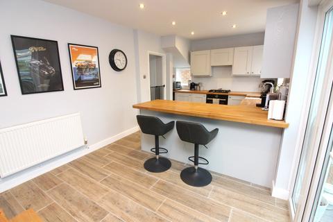 15 Castles Close, Stotfold, Hitchin, SG5 4BZ