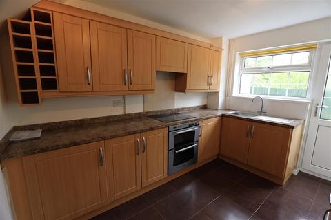 3 bedroom end of terrace house to rent, 44 Druids Green, Cowbridge, CF71 7BP