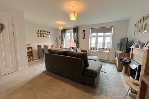 25 Morton Drive, Torrington, EX38 7AS