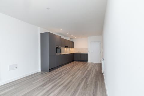 3 bedroom flat to rent, Thunderer Street, London E13