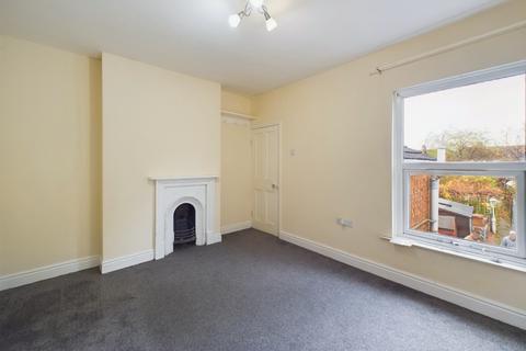 2 bedroom terraced house to rent, Dogsthorpe Road, Peterborough PE1