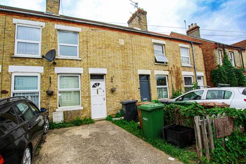 2 bedroom terraced house to rent, Dogsthorpe Road, Peterborough PE1