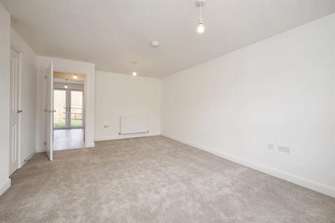 3 bedroom end of terrace house to rent, Sturry CT2