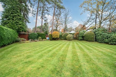 5 bedroom detached house for sale, Heatherdale Road, Surrey GU15