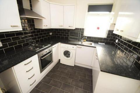 2 bedroom house to rent, Bloom Street, Stockport SK3