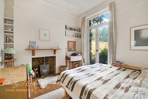 3 bedroom terraced house for sale, Manor Road, Stoke Newington, N16