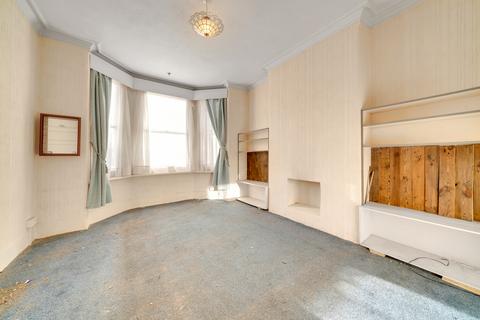 1 bedroom flat for sale, Wyfold Road, London SW6