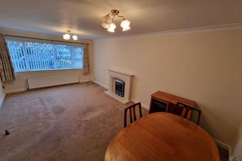 2 bedroom detached house to rent, Low Garth Road,Sherburn In Elmet, LS25