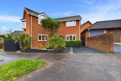 4 bedroom detached house for sale, Dogwood Road, Broadstone, Dorset, BH18