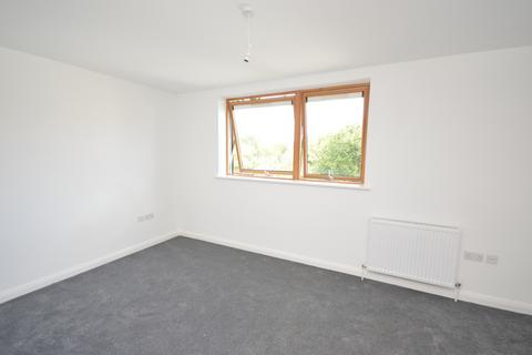 2 bedroom flat to rent, Vesta Road Brockley SE4