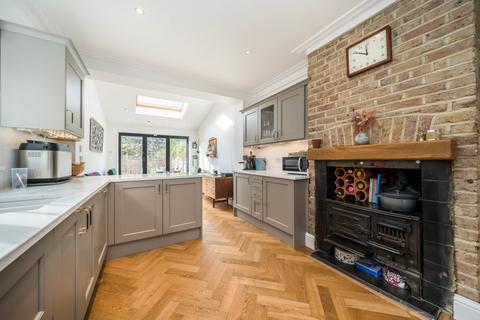 5 bedroom terraced house for sale, Kinveachy Gardens, Charlton, SE7