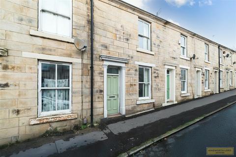 2 bedroom terraced house to rent, Nancy Street, Darwen