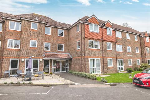 1 bedroom flat for sale, Green Lane, Windsor