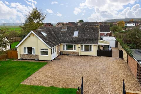 4 bedroom bungalow for sale, Green End Road, Sawtry, Huntingdon, PE28