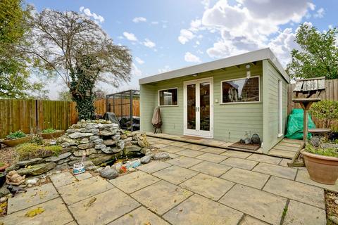 4 bedroom bungalow for sale, Green End Road, Sawtry, Huntingdon, PE28