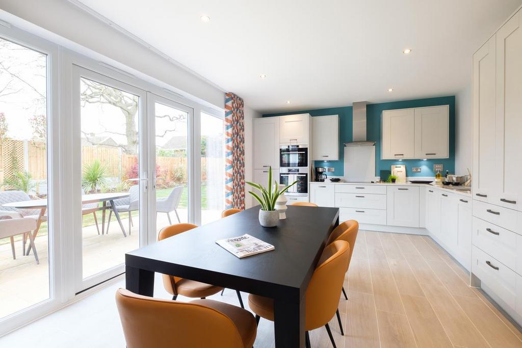 Kitchen Dining Area