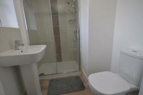 17 Falcon Road, Corby, NN17 5FH