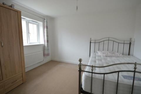17 Falcon Road, Corby, NN17 5FH