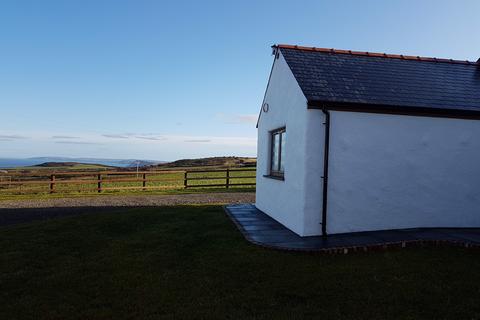 2 bedroom cottage to rent, Llanwnda